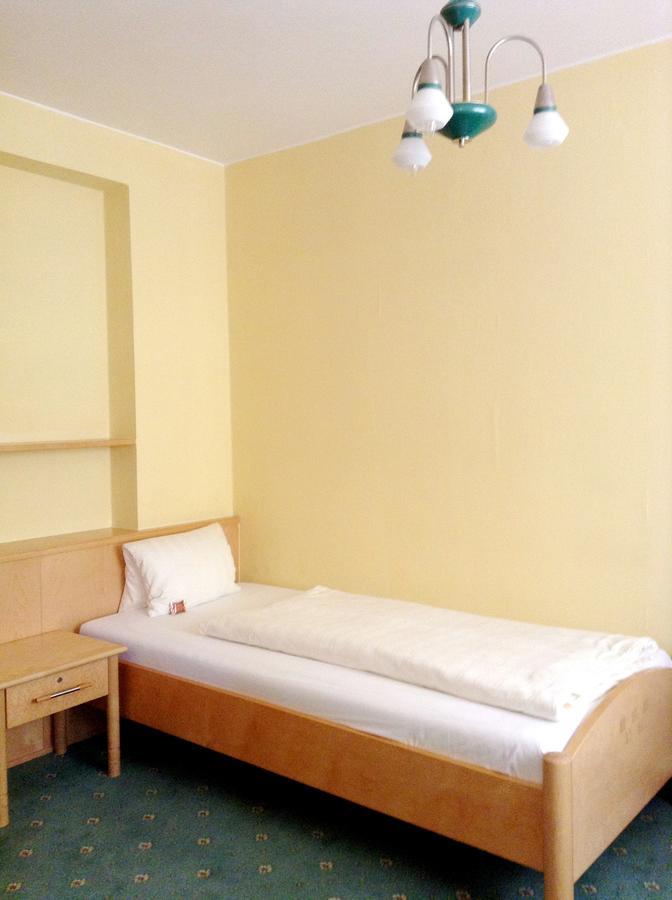 Hotel Garni Bad Schallerbach Dış mekan fotoğraf