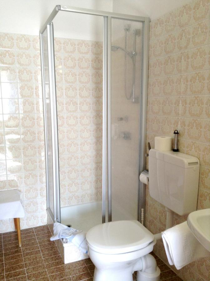 Hotel Garni Bad Schallerbach Dış mekan fotoğraf